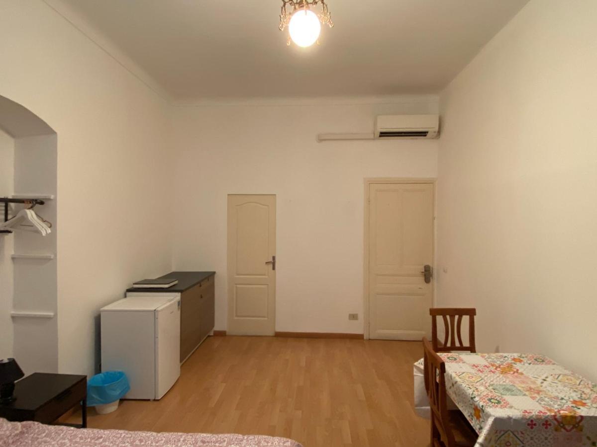 Cavour Guest House Ventimiglia Ngoại thất bức ảnh
