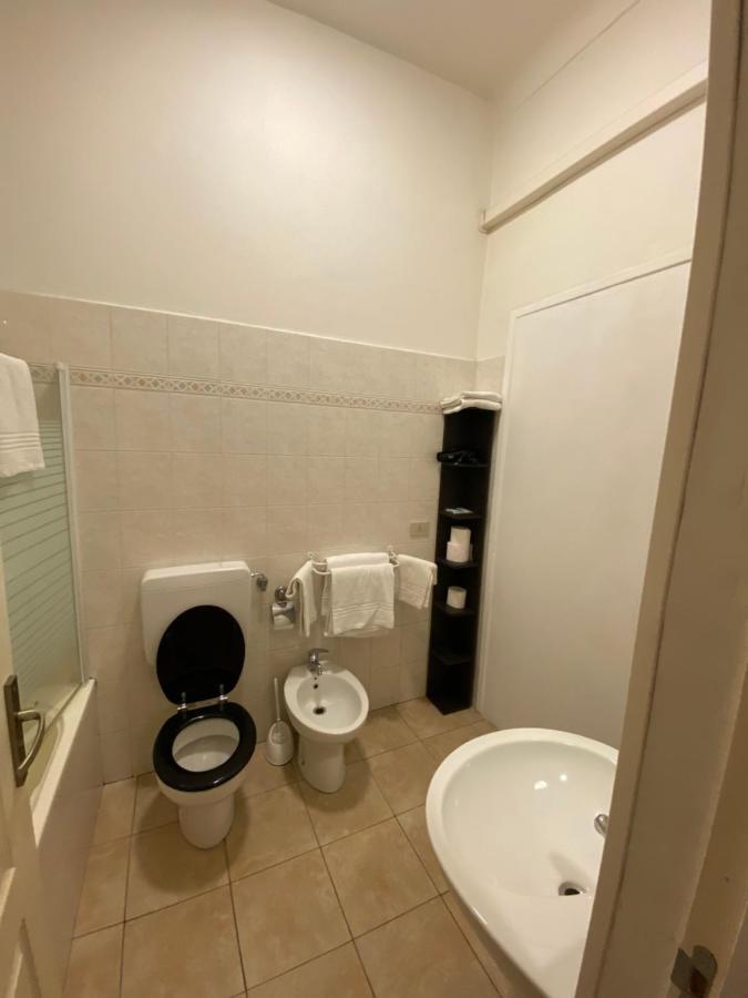 Cavour Guest House Ventimiglia Ngoại thất bức ảnh