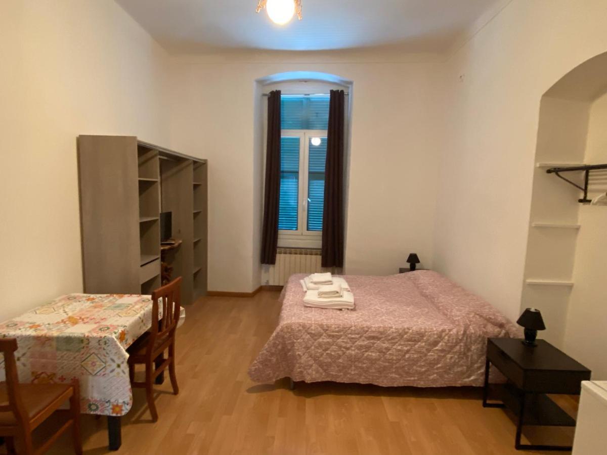 Cavour Guest House Ventimiglia Ngoại thất bức ảnh
