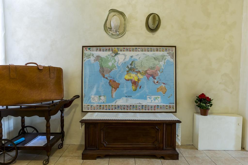 Cavour Guest House Ventimiglia Ngoại thất bức ảnh