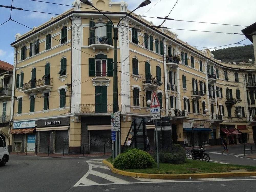 Cavour Guest House Ventimiglia Ngoại thất bức ảnh