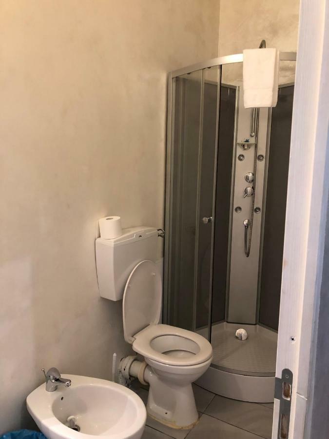 Cavour Guest House Ventimiglia Ngoại thất bức ảnh